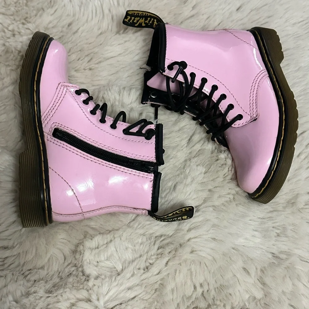 EUC Dr. Martens 1460 Boot - Kids Size 9